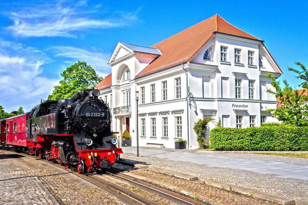 Hotel Prinzenpalais Bad Doberan Ngoại thất bức ảnh