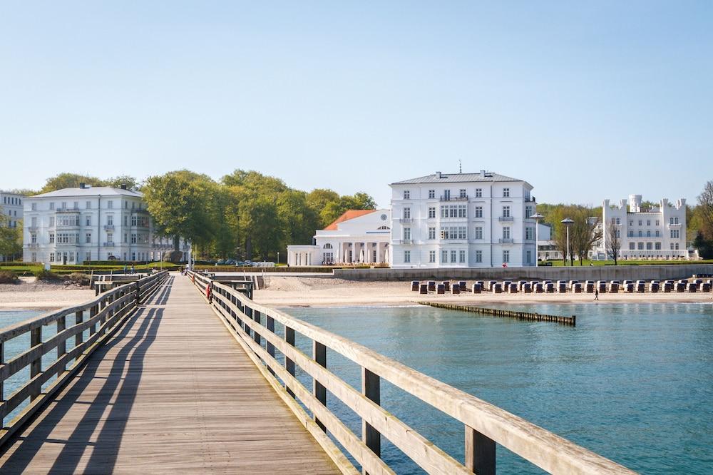 Hotel Prinzenpalais Bad Doberan Ngoại thất bức ảnh