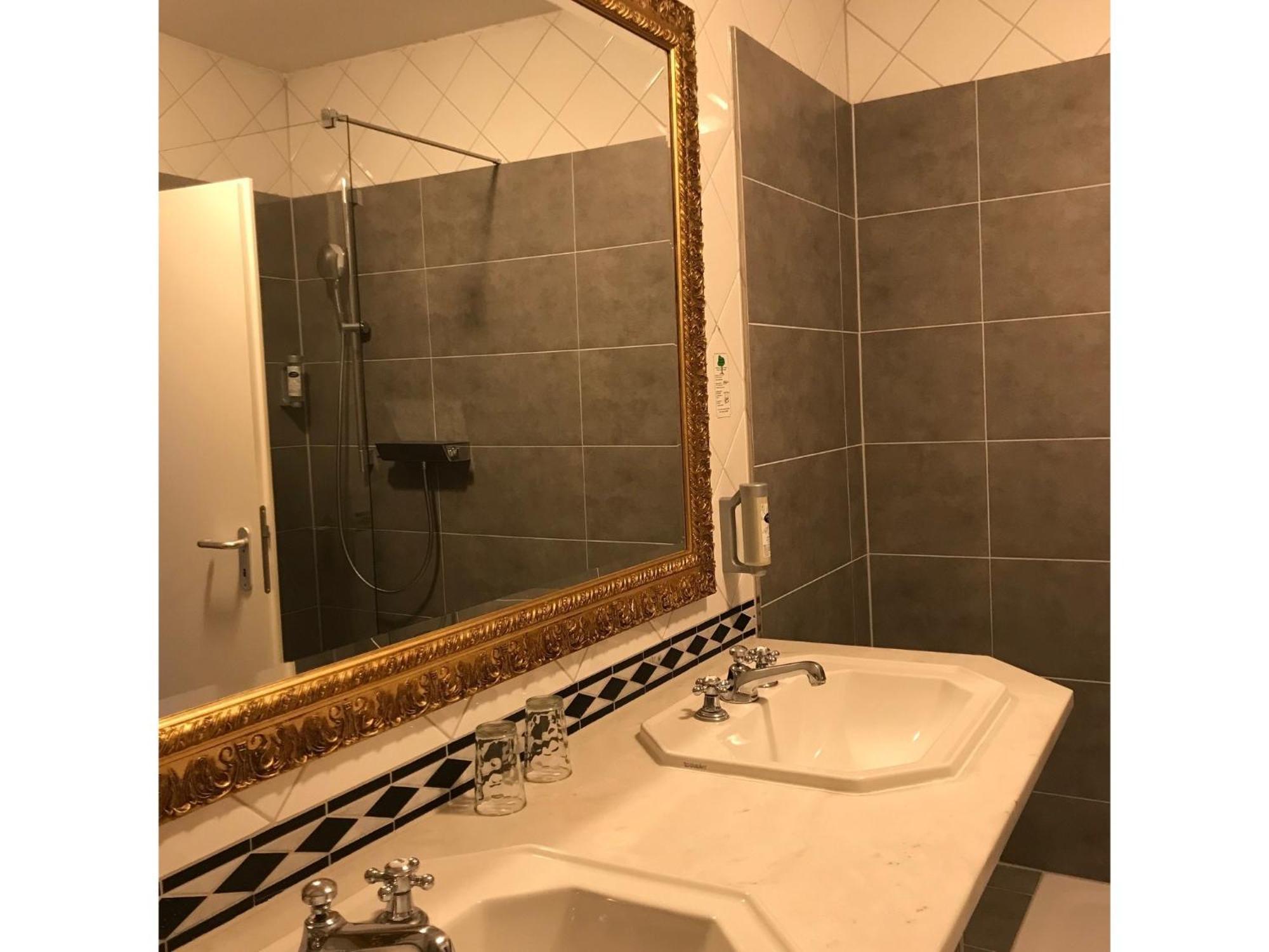 Hotel Prinzenpalais Bad Doberan Ngoại thất bức ảnh