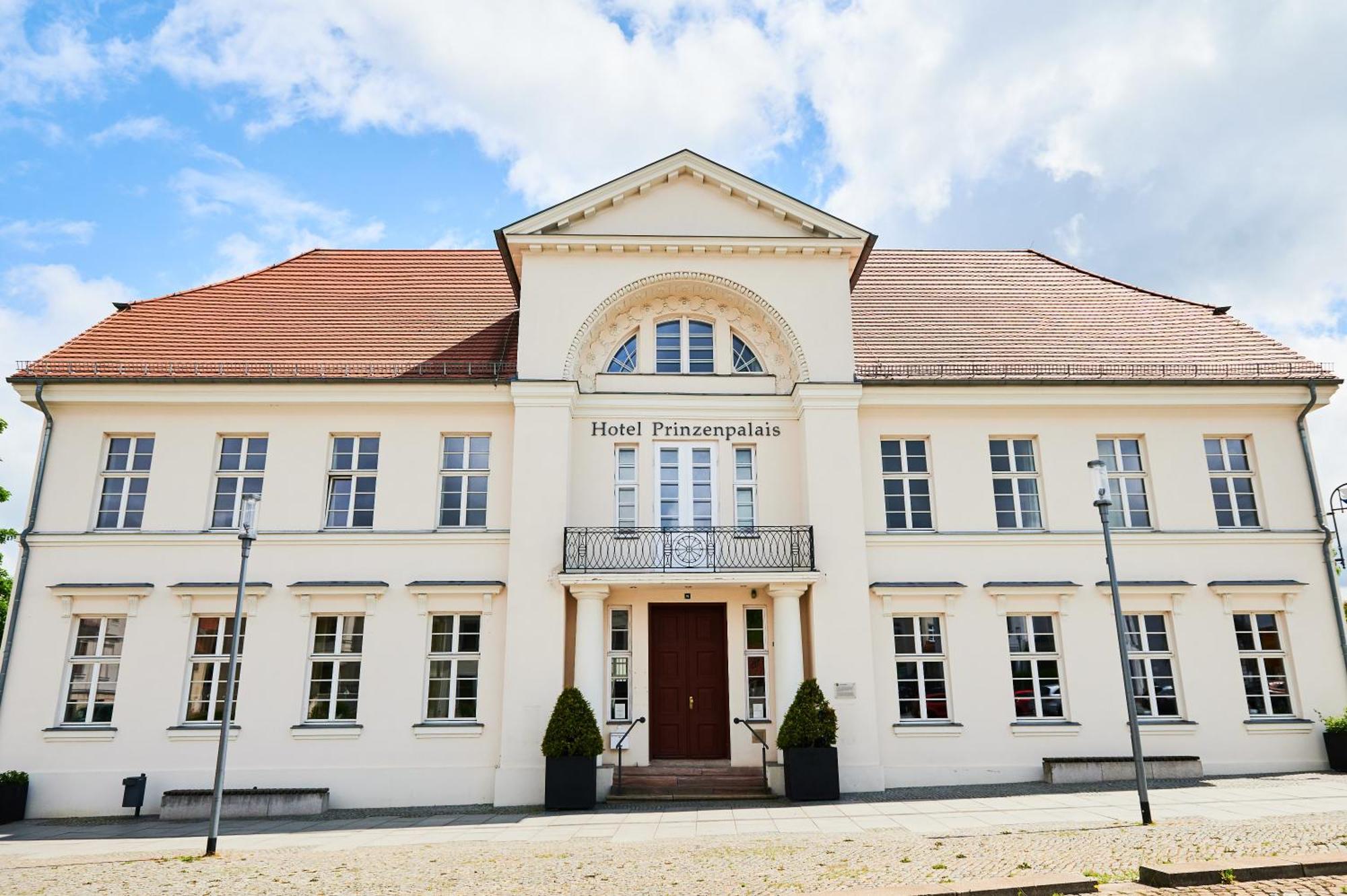 Hotel Prinzenpalais Bad Doberan Ngoại thất bức ảnh