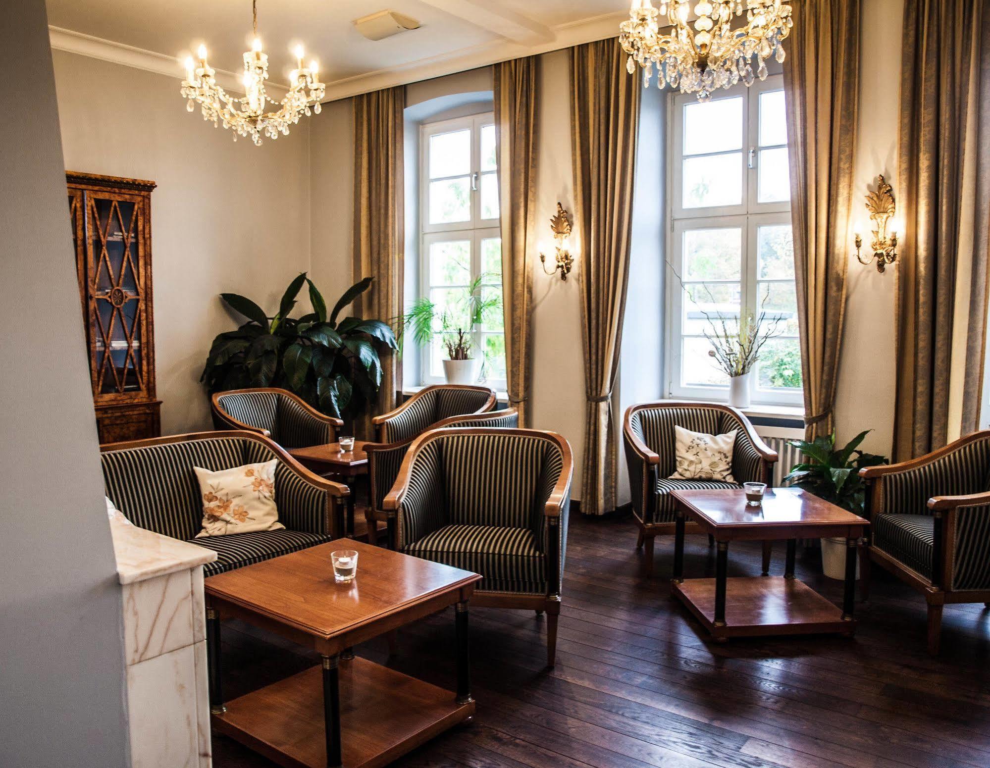 Hotel Prinzenpalais Bad Doberan Ngoại thất bức ảnh